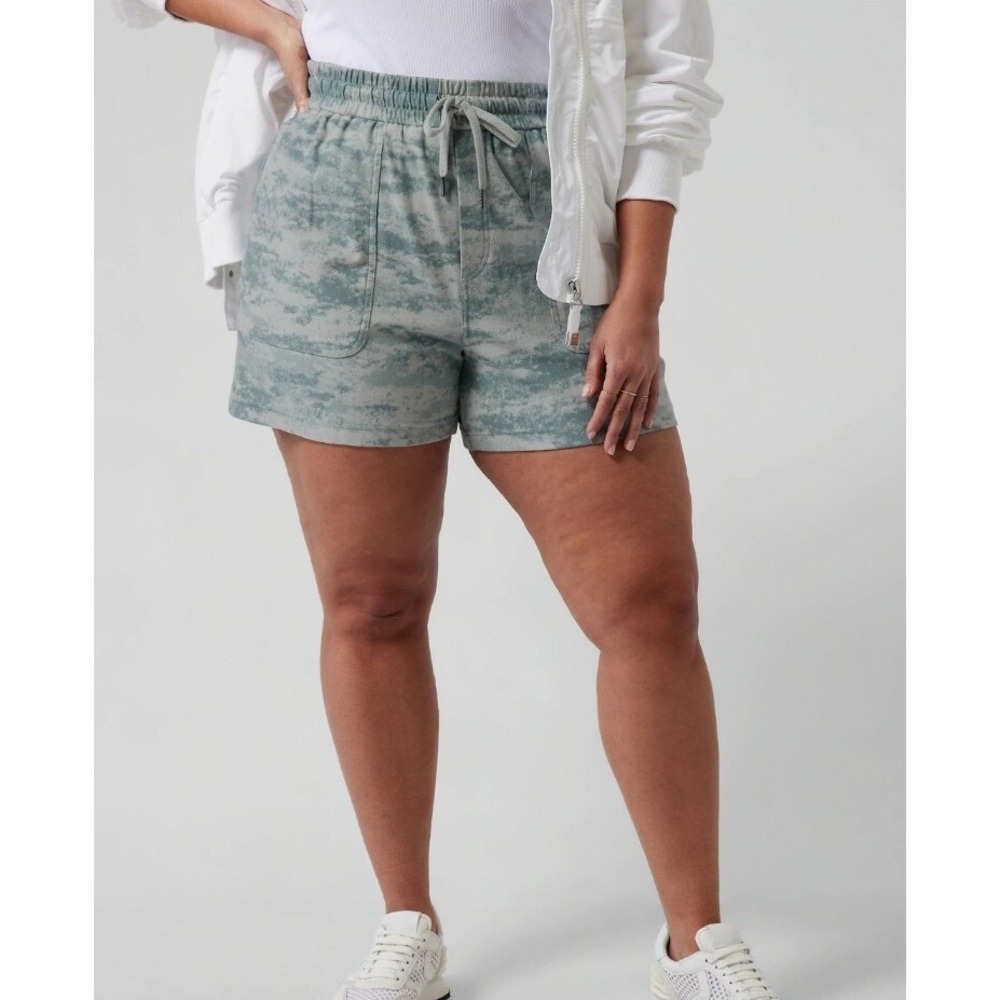 Athleta Green Tie-Dye Athletic Shorts